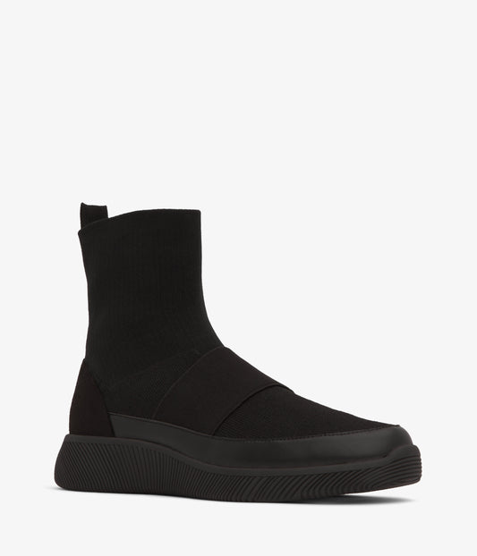 sollar shoe black