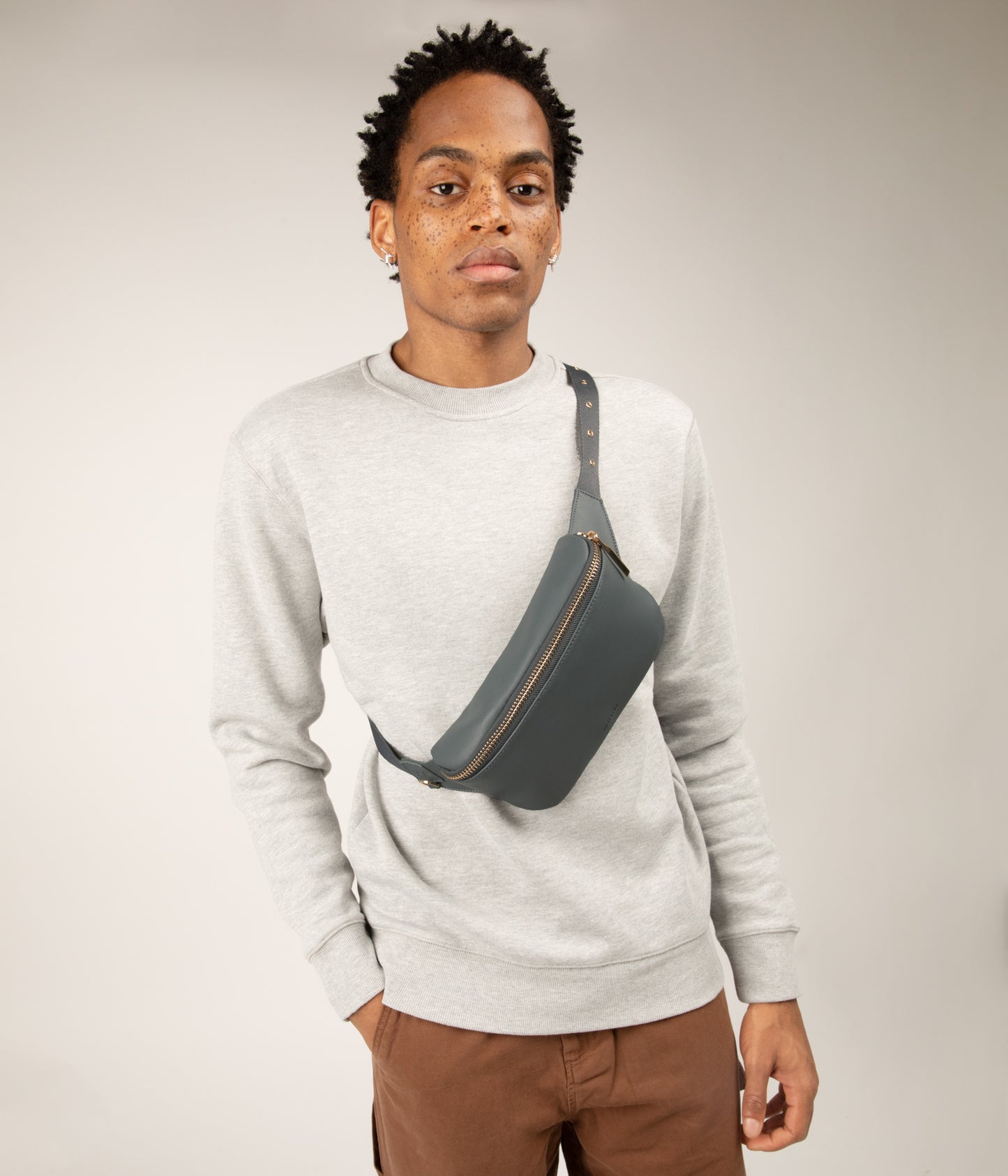 VIE Vegan Fanny Pack - Arbor  | Color: Red - variant::beetroot