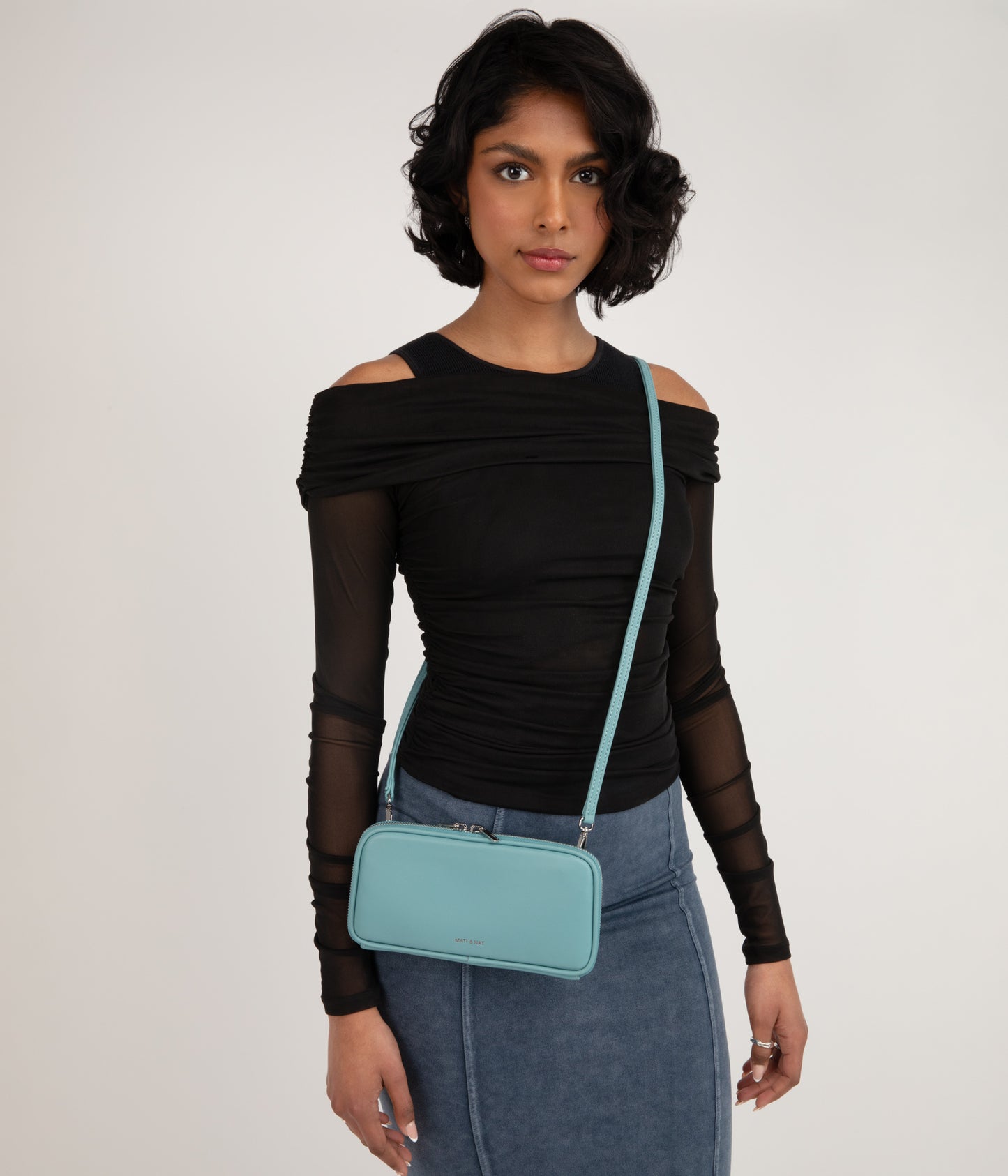 OLIV Vegan Crossbody Wallet - Sol | Color: Blue - variant::canal