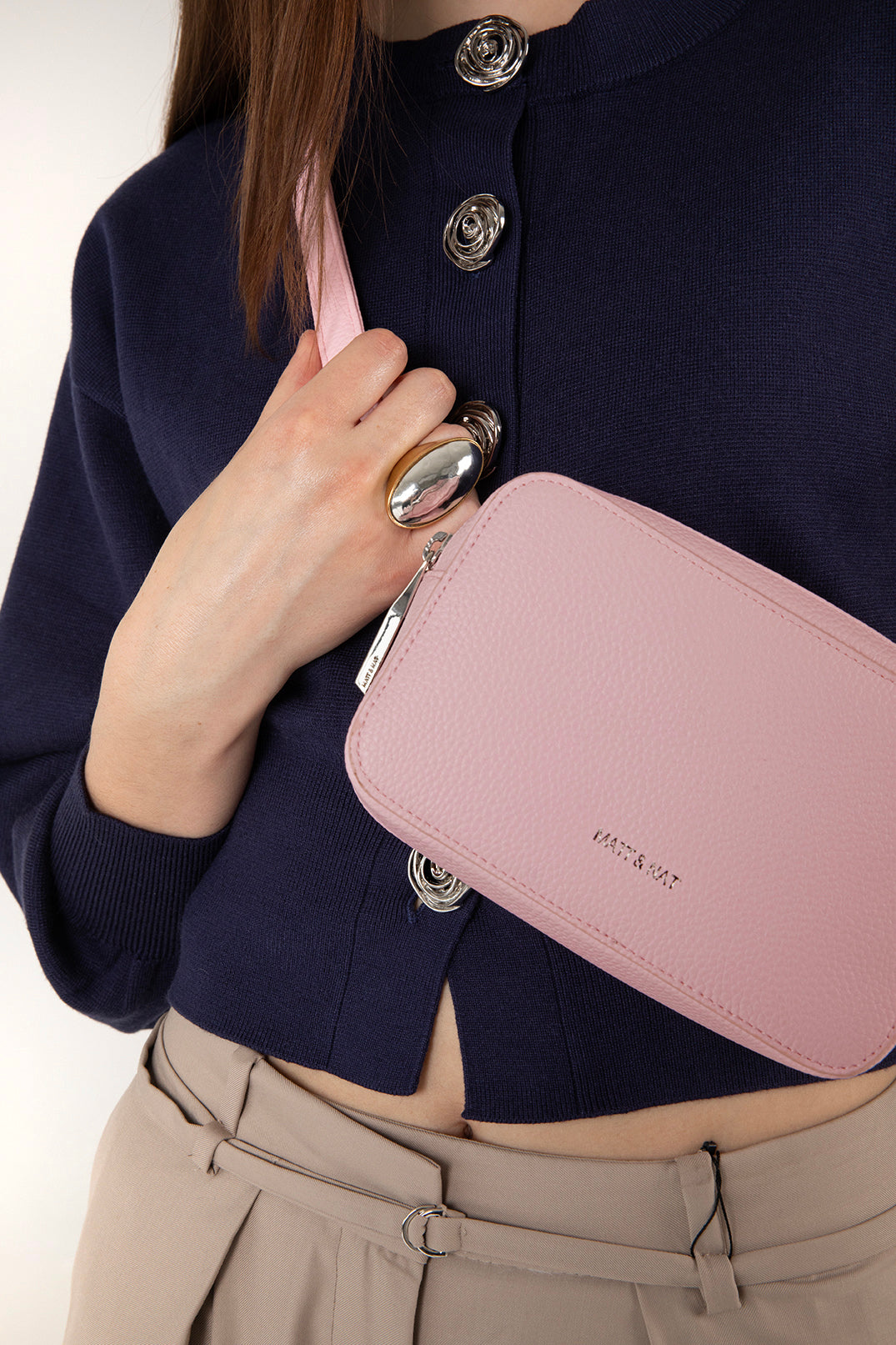 LARRA Vegan Belt Bag – Grain | Color: Black - variant::black