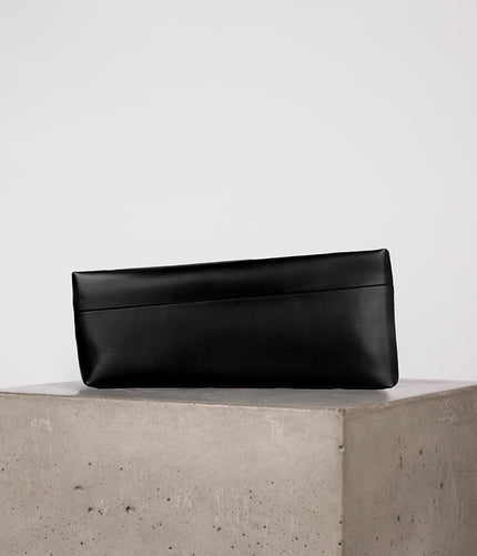 ORNELLA Vegan Clutch - UPPEAL™ | Color: Black - variant::black