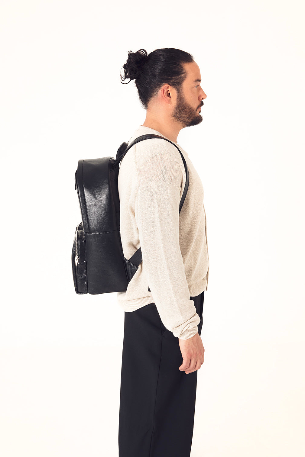 DONNIE Vegan Backpack – Theme | Color: Black - variant::black