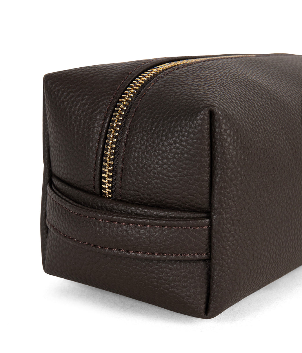 BLAIR Vegan Toiletry Case - Grain | Color: Fudge - variant::fudge