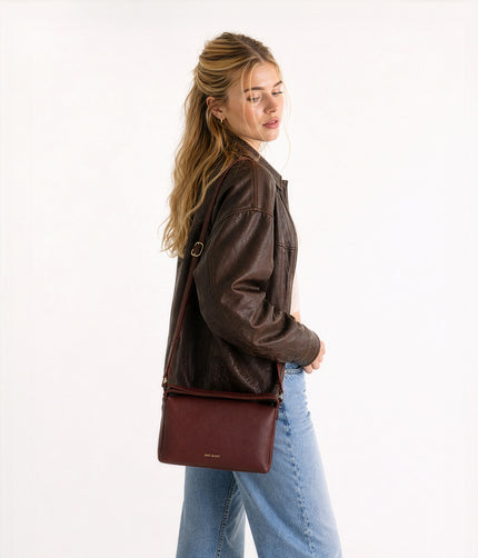 KERI Vegan Crossbody Bag – Grain | Color: Cherry - variant::cherry