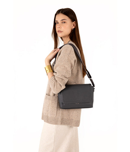 SUNNY Vegan Shoulder Bag – Grain | Color: Fudge - variant::fudge