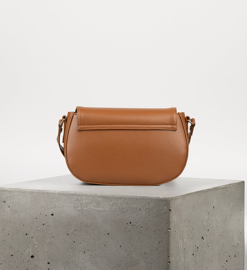 AGATHE Vegan Crossbody Bag - UPPEAL™ | Color: Nutty - variant::nutty