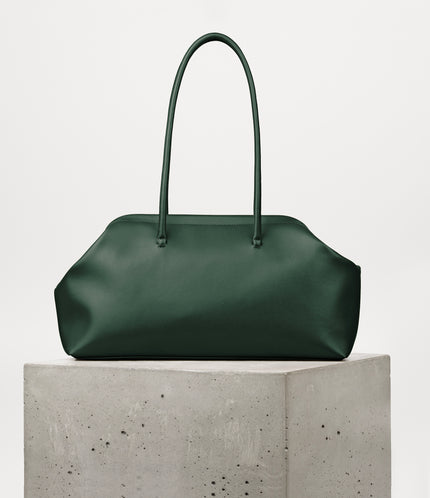 FLORENCE Vegan Tote Bag - UPPEAL™ | Color: Wreath - variant::wreath