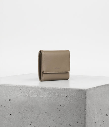 PRIM Vegan Wallet - UPPEAL™ | Color: Cappuccino - variant::cappuccino