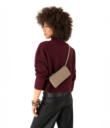 PETEL Vegan Belt Bag – Theme | Color: Rust - variant::rust