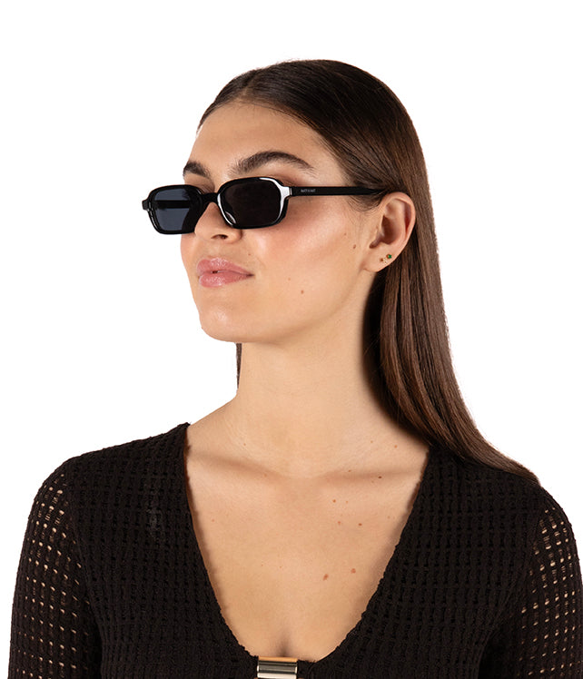 MENDI Classic Sunglasses | Color: Black - variant::black
