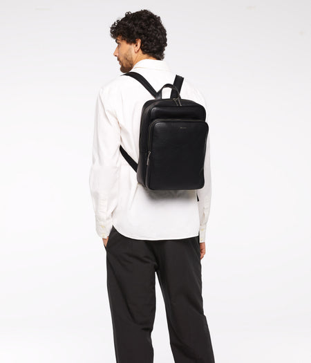 variant::black -- sydney dwell black