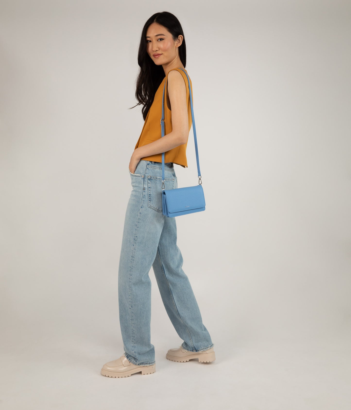 BEE Vegan Crossbody Bag - Purity | Color: Blue - variant::coast