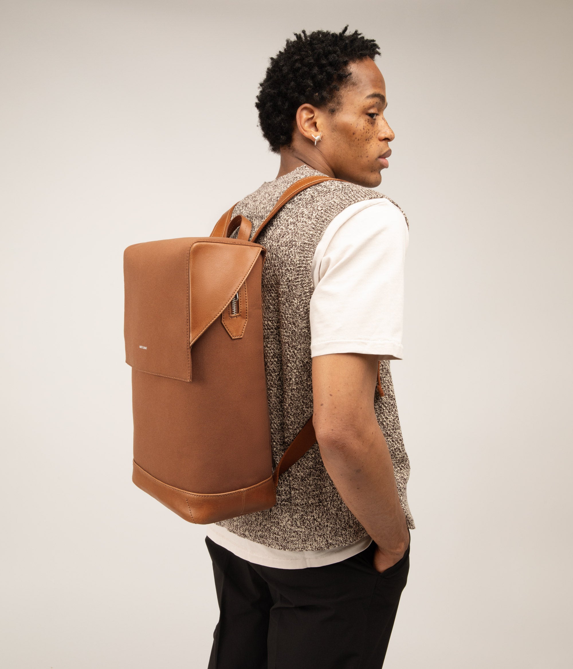 HOXTON Vegan Backpack - Canvas | Matt & Nat Canada