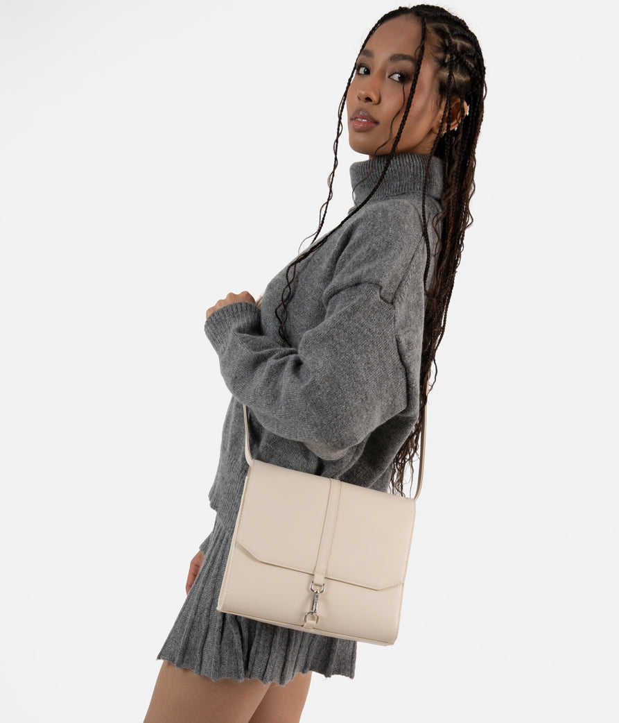 ☆JILLSTUART☆ Youth Black Logo Webbing Medium Crossbody Bag 242BBHJ1N_12000_D_8.jpg?sw=768
