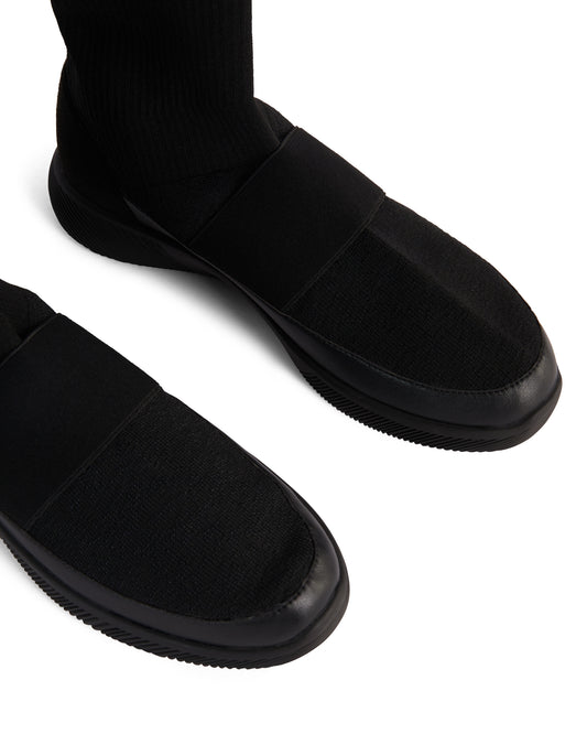 sollar shoe black