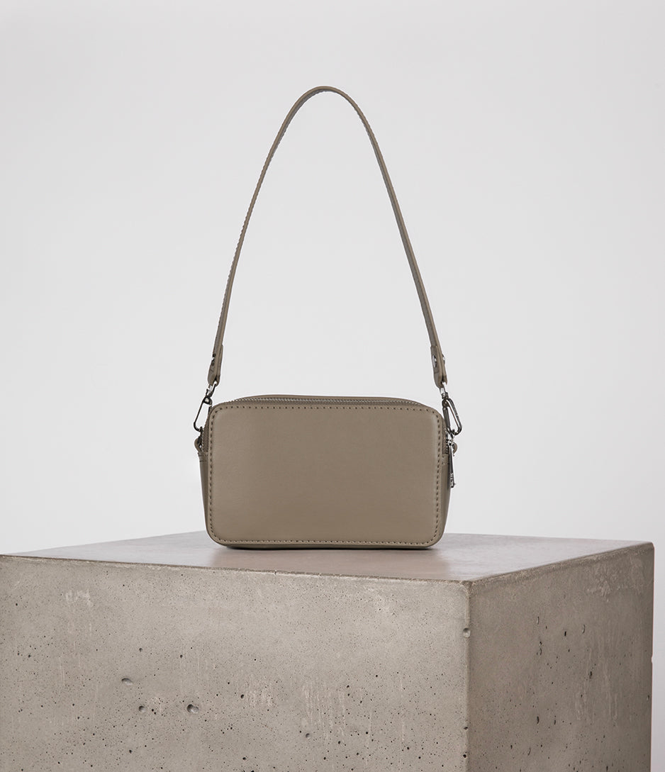 FARAH Vegan Crossbody - UPPEAL™ | Color: Cappuccino - variant::cappuccino