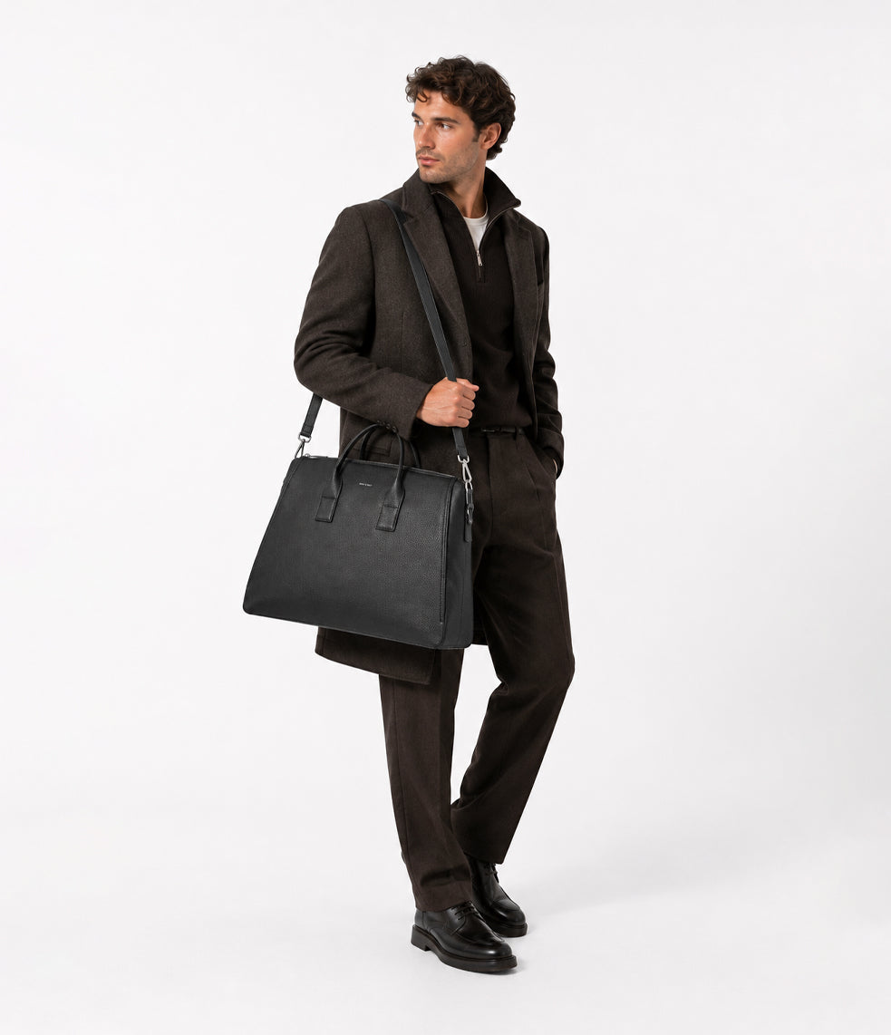 GIGI Vegan Weekender Bag - Grain | Color: Black - variant::black