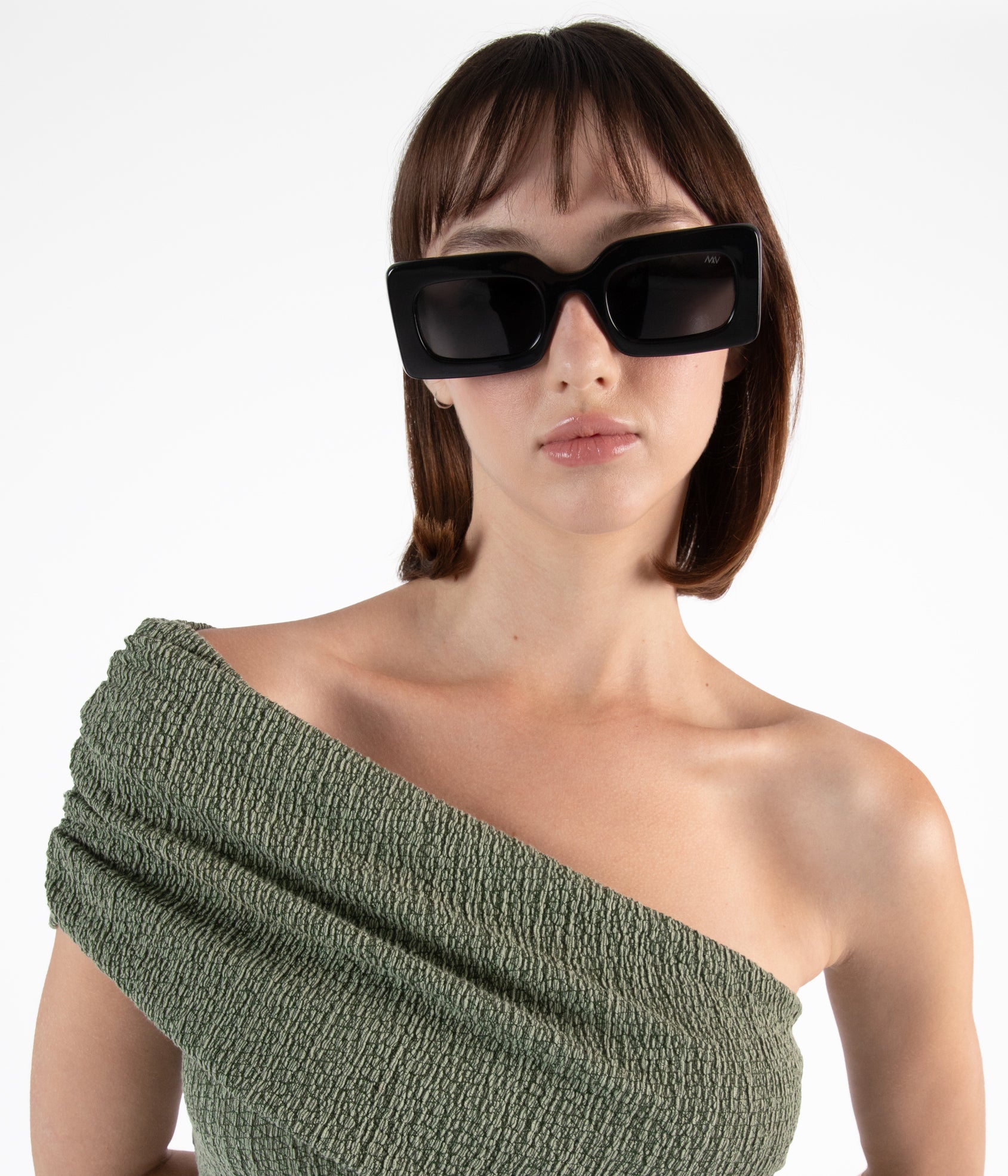 NIP Tito\'s black sunglasses ? ? TITO Rectangle Sunglasses | Matt & Nat USA main image 3