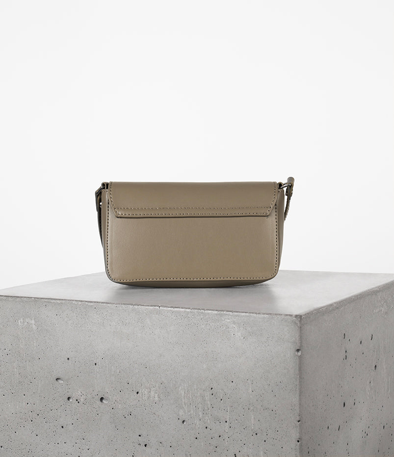 THERESA Vegan Crossbody - UPPEAL™ | Color: Cappuccino - variant::cappuccino
