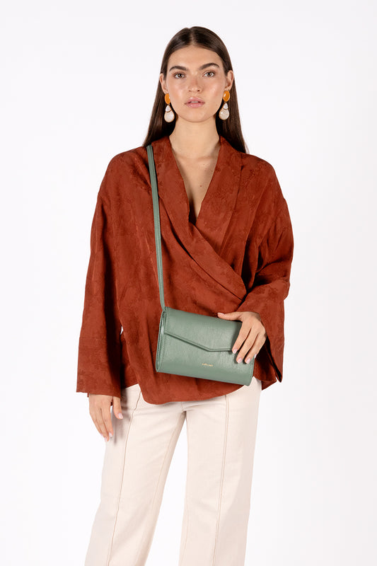 LILIAN Vegan Clutch – Theme | Color: Glaze - variant::glaze