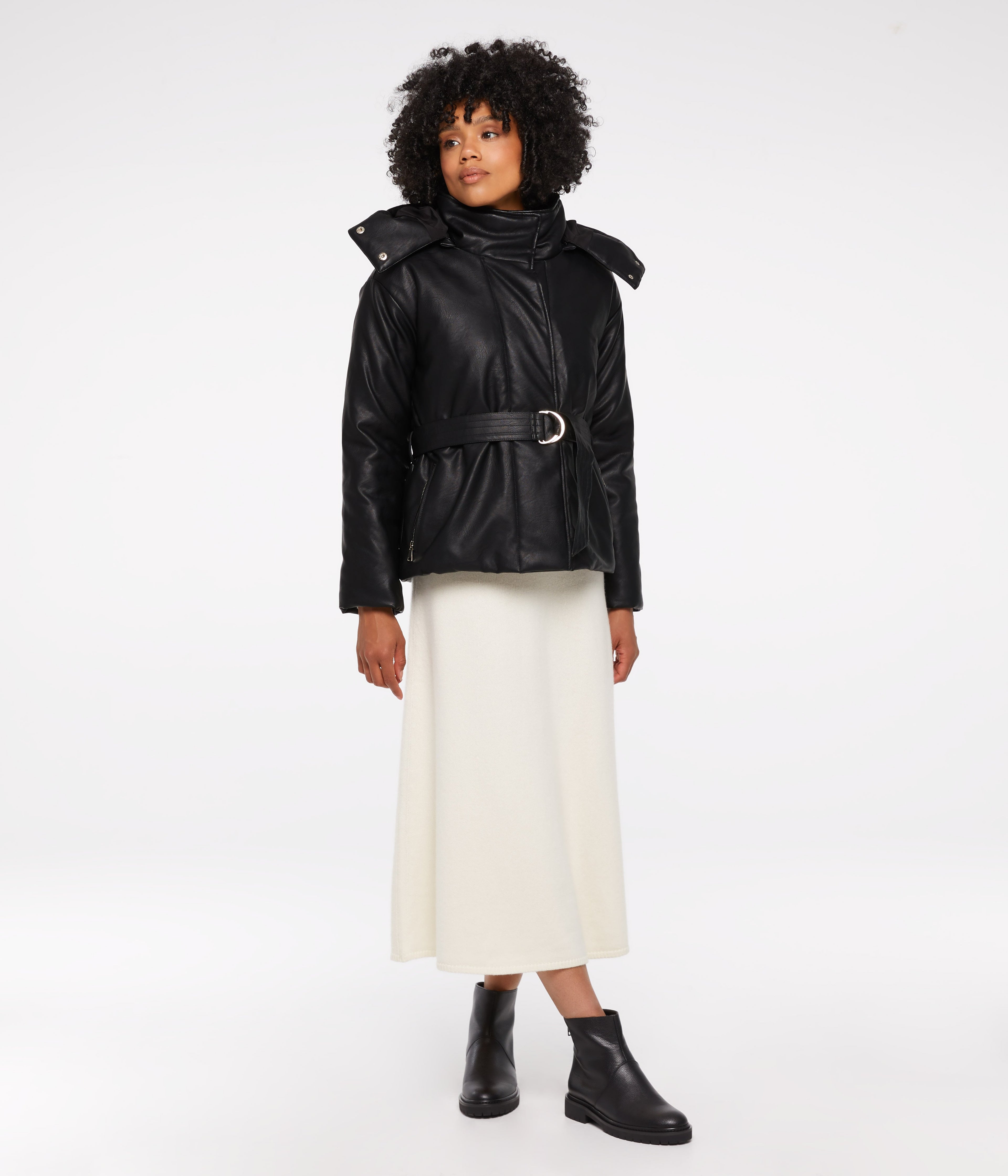 アイレネ　FUR HOODED LEATHER JACKET 滝沢カレン　着用 Leather Jacket 1051 - A&A Vesa Shearling Factory