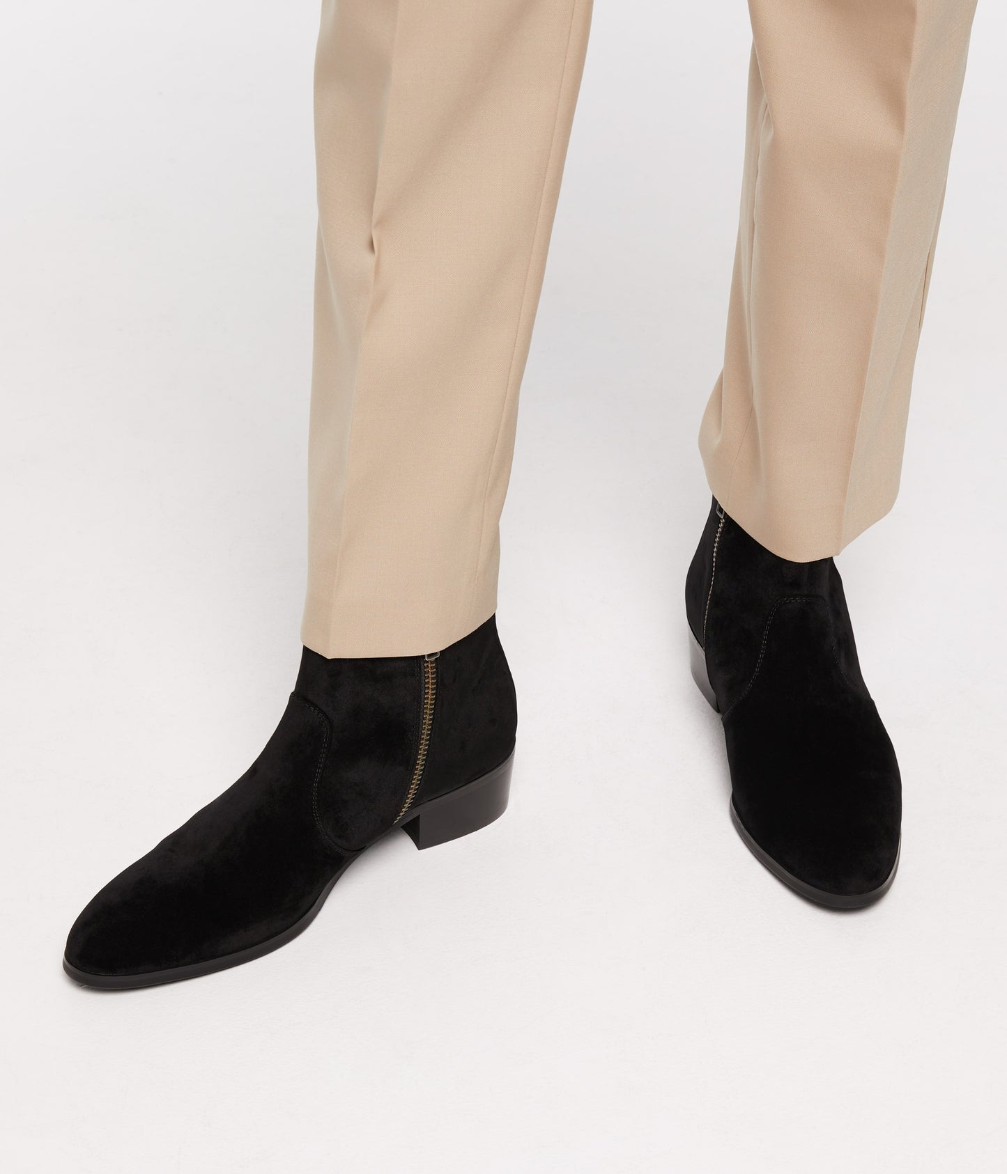ZACK Men's Vegan Chelsea Boots | Color: Black - variant::blkvel