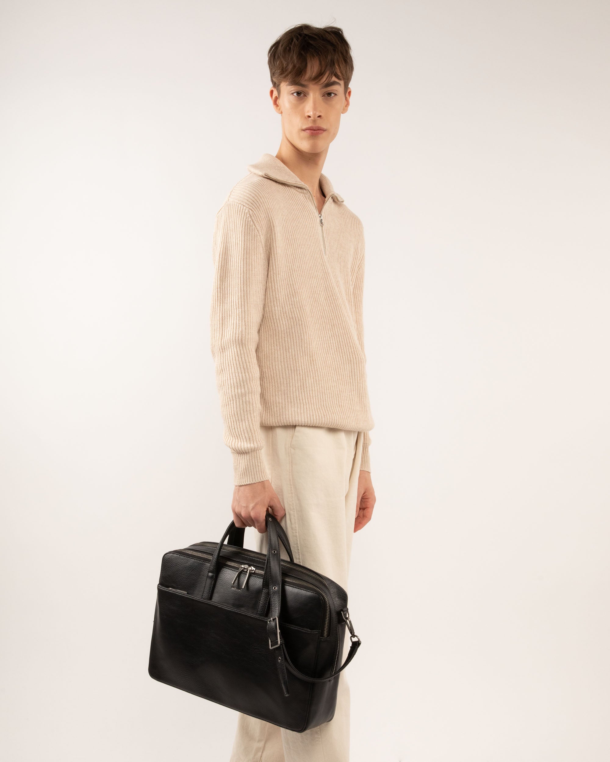 TOM Vegan Briefcase - Dwell | Matt & Nat Canada