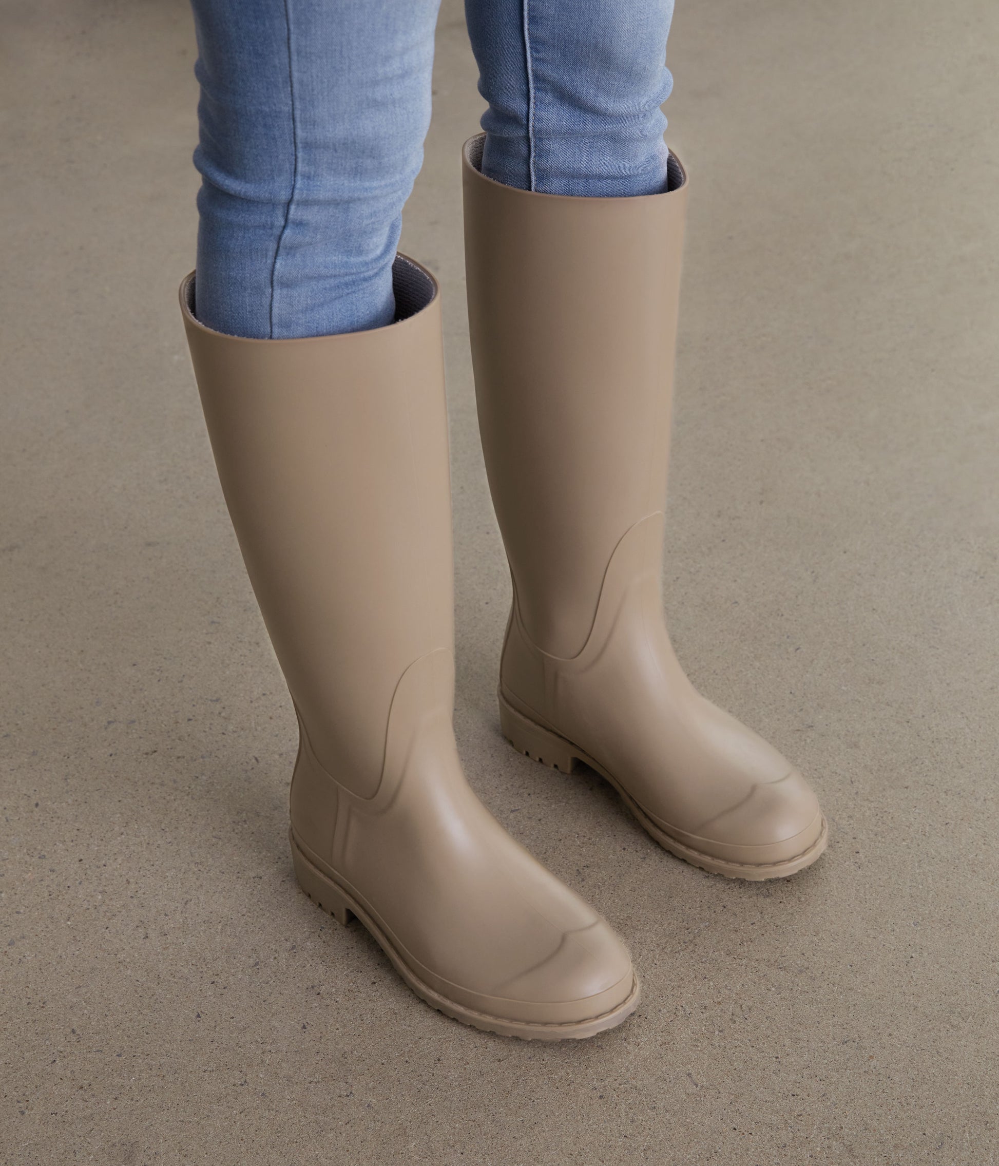 OTOKI Women's Tall Vegan Rain Boots | Matt & Nat Canada